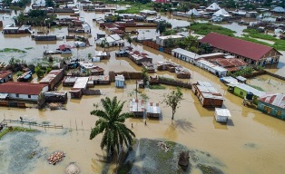 Deadly floods in Tanzania and Kenya